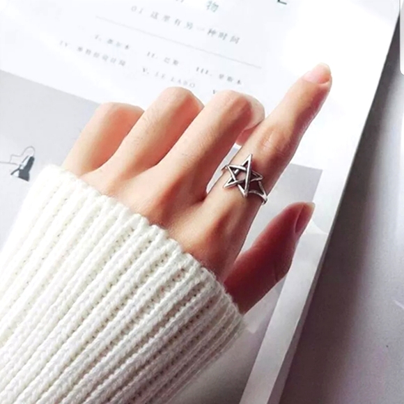 Jewelry - New five pointed star 925 sterling silver ring 💍